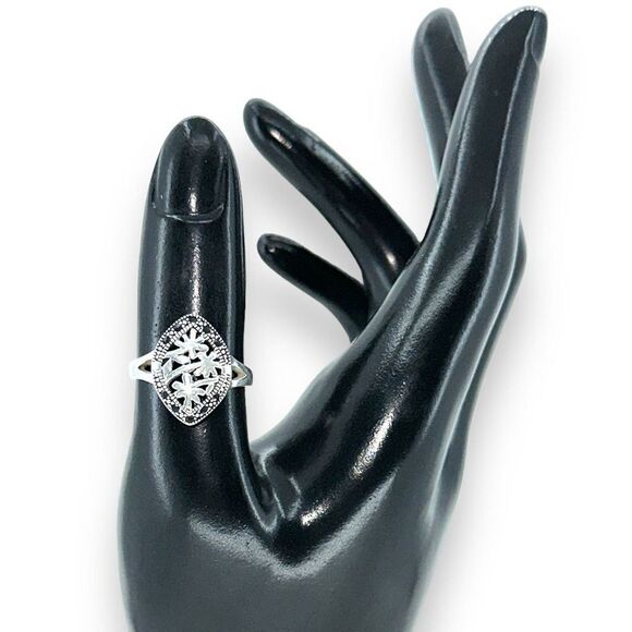 925 Sterling Silver Ring size 7 & 3/4 floral open design statement ring - Picture 3 of 9